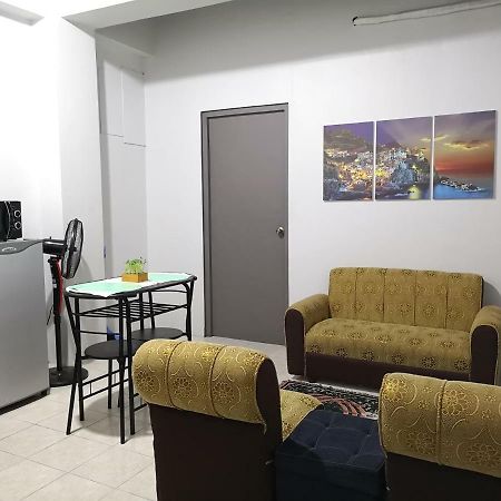 Moonstone: Comfy 1Br Unit Appartement Olongapo Buitenkant foto